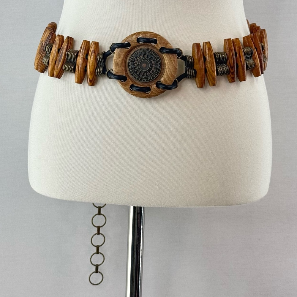 Vintage Wooden Medallian and Pegs Brass Metal Link Chain Belt
